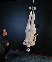 Suspension Whipping Horror